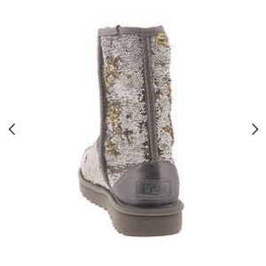 Ugg Classic Short Cosmos Sequin